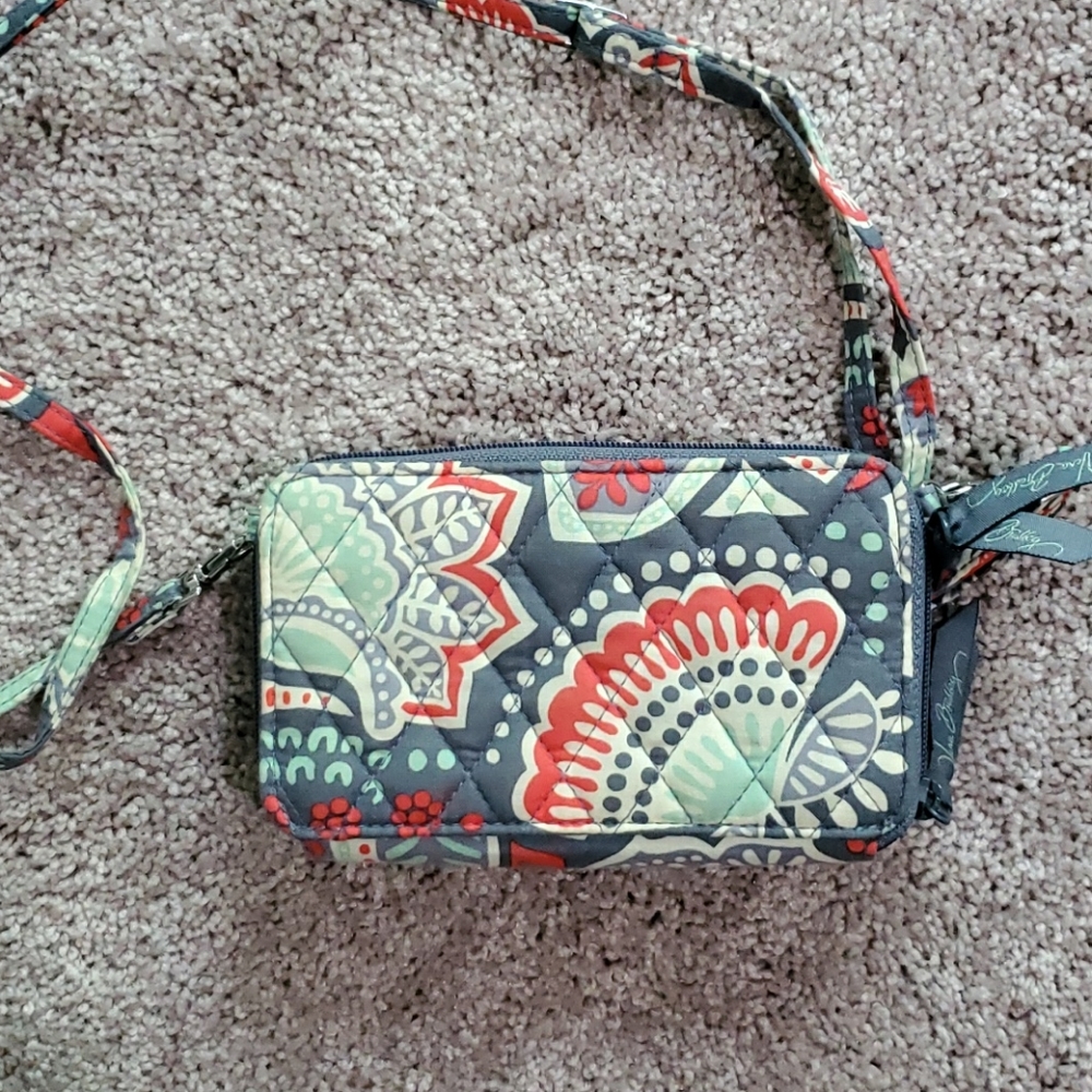 Vera Bradley Small Wristlet Crossbody Bag Wallet